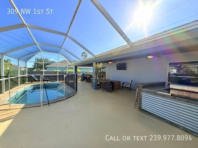Foto del edificio - 309 NW 1st St