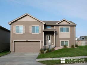 Building Photo - 8228 N 147th St