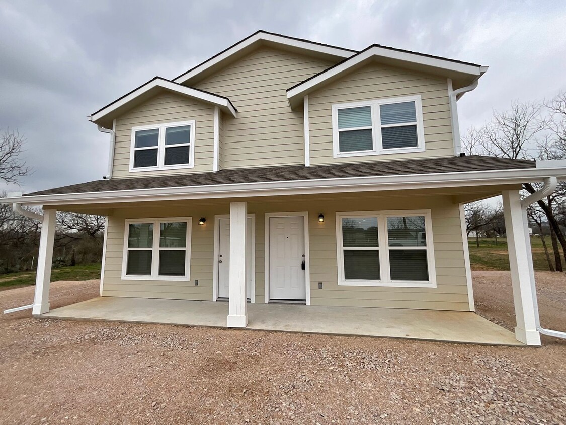 Primary Photo - **Move in Special**Available Now!! Beautif...
