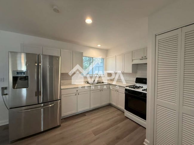 Photo - 6514 Mossledge Dr House