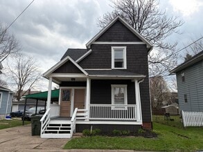 Building Photo - 1122-1124 Hoover Pl NW