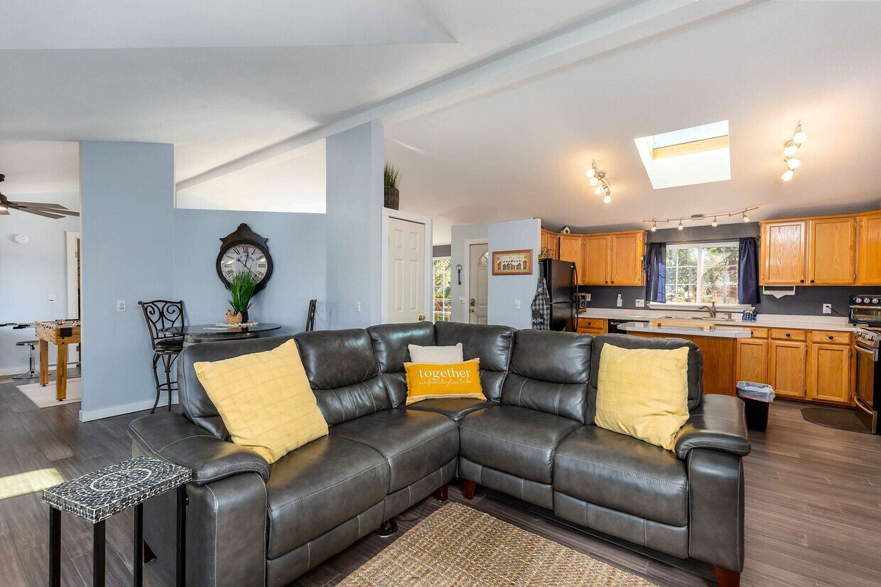 Foto principal - 60289 Cinder Butte Rd