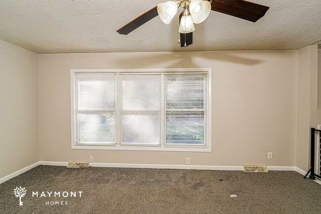 Building Photo - 754 Cedar Crest Ln