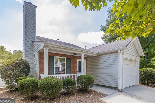Building Photo - 2375 Lexington Ln