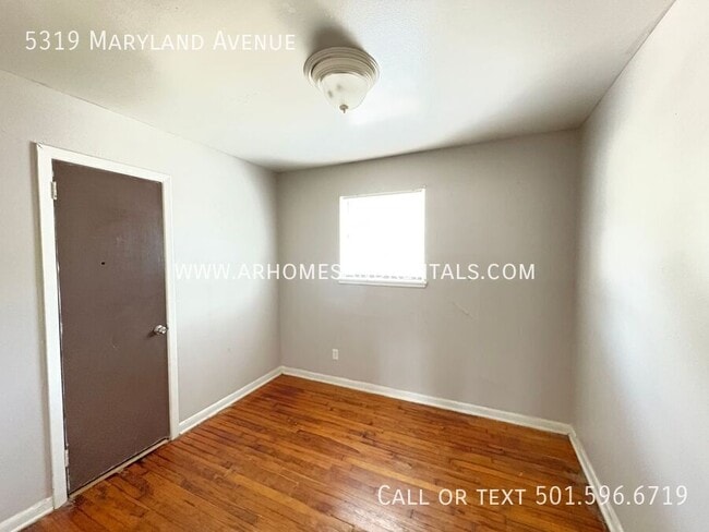 Building Photo - 5319 Maryland Ave