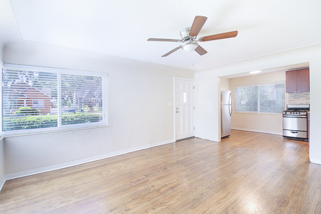 livingroom/front door/kitchen - 101 13th avenue N