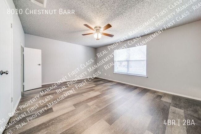 Building Photo - 8010 Chestnut Barr Dr