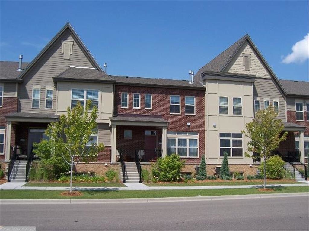 12256 Lakeview Dr N, Maple Grove, MN 55369 Townhouse for Rent in