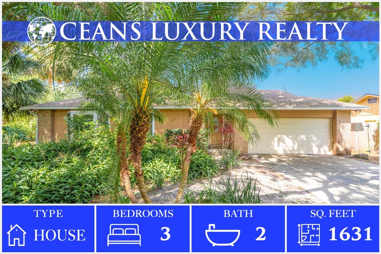 Convenient, Updated, and Plenty of Room fo... - Convenient, Updated, and Plenty of Room fo...