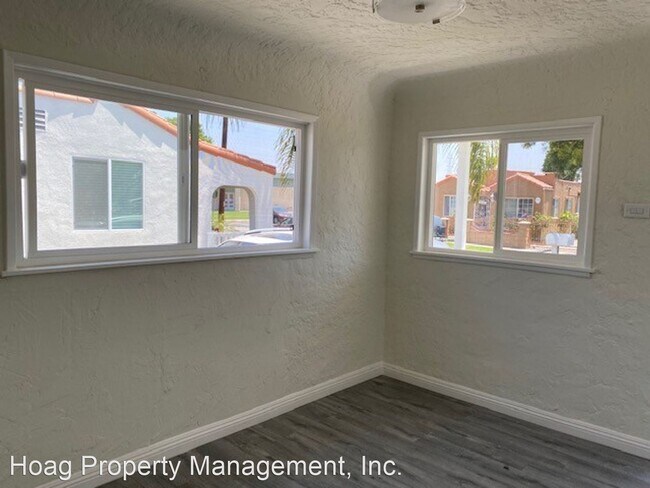 Foto del edificio - 4631-4633 Grape St