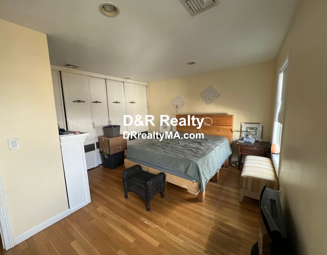 22 Arcadia St Unit 1, Revere, MA 02151 Apartments in Revere, MA