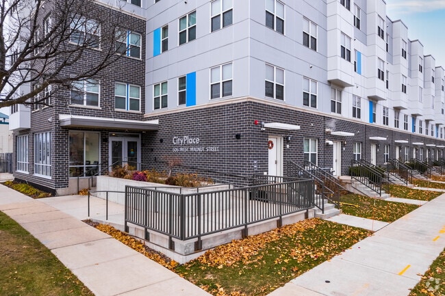 Building Photo - City Place Apartments