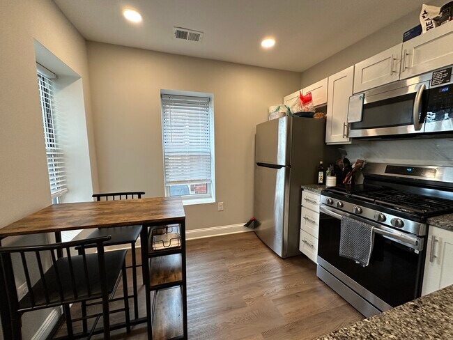 Kitchen - 115 Susquehanna Ave