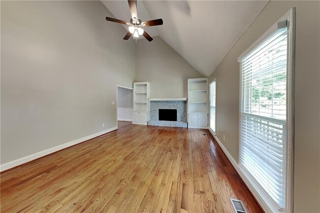 Building Photo - 2200 Hamstead Ct