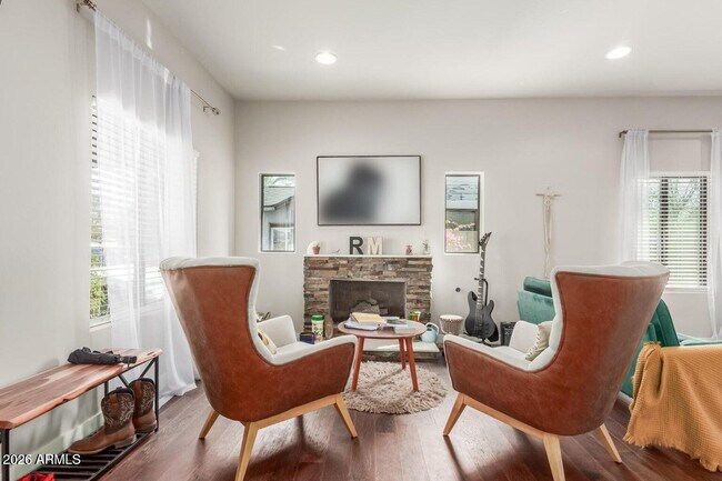 Foto del edificio - 1645 W Willetta St