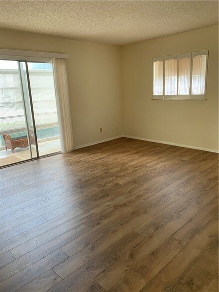 Foto del edificio - 37 Pine Arbor Ln