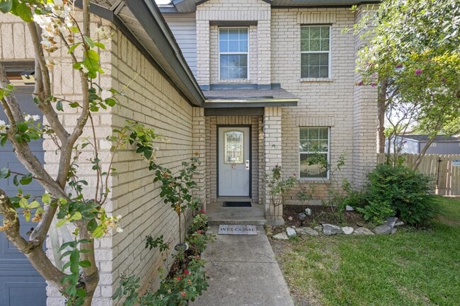 Foto del edificio - 372 Copper Hill Dr