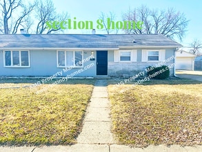 Building Photo - 7361 Westchester Dr