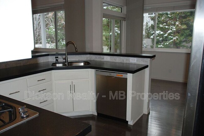 Building Photo - 4550 Lynnfield Ct
