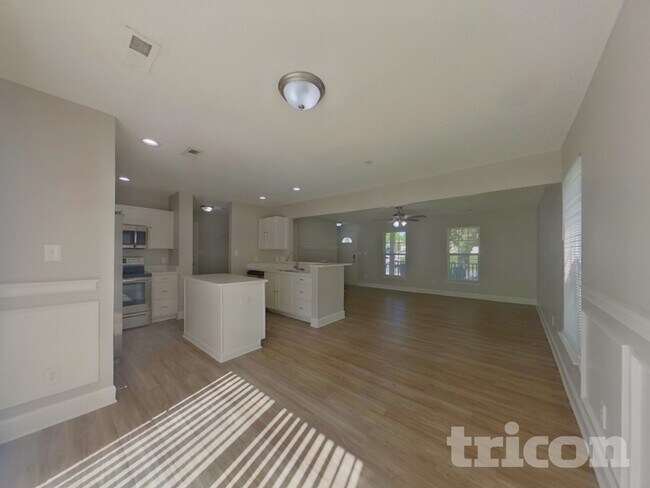 Foto del edificio - 6309 McIntyre Ridge Dr