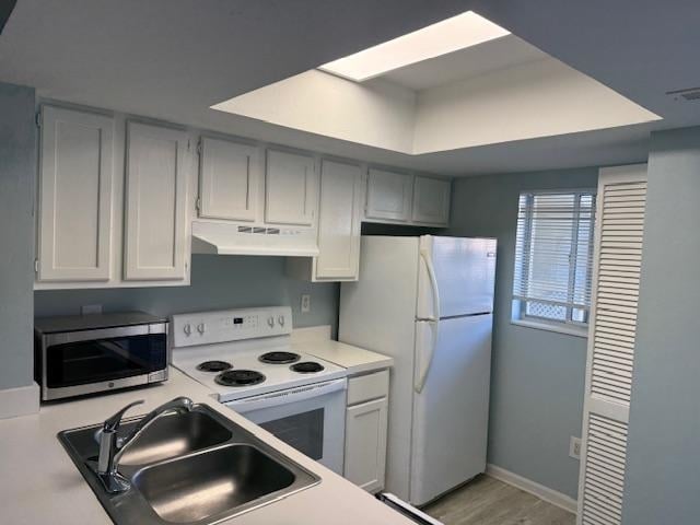 Building Photo - 1200 5th Ave N