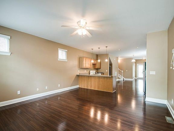 Foto del edificio - 928A 33rd Ave N
