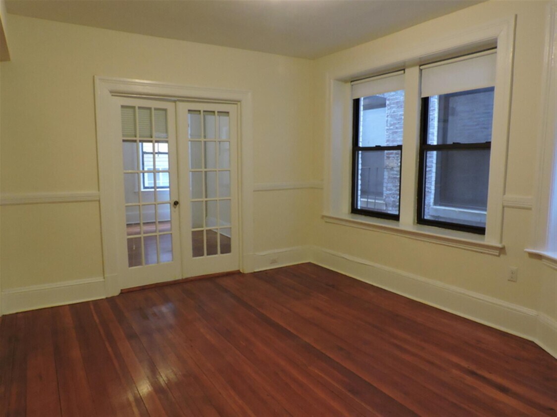 885 Massachusetts Ave Unit 3, Cambridge, MA 02139 885 Massachusetts