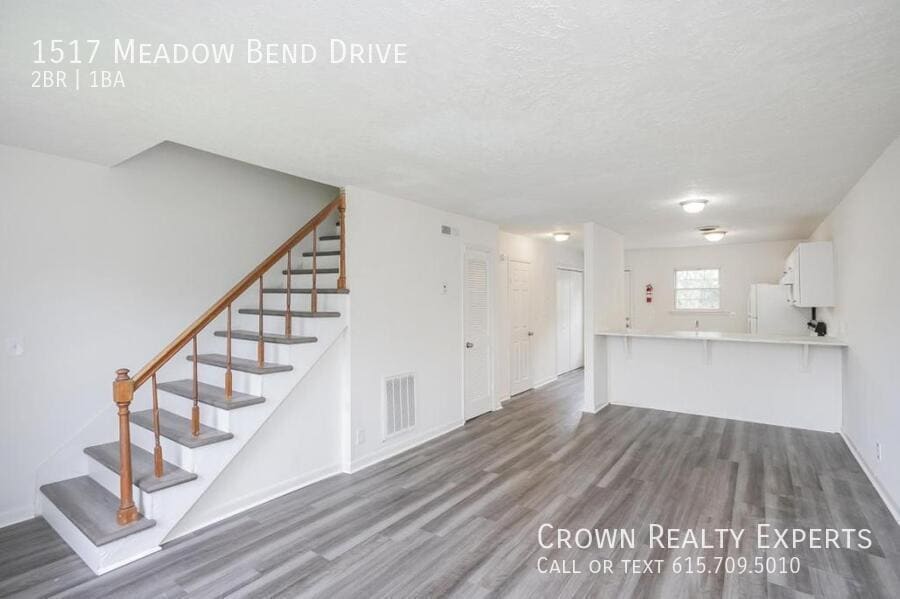 Photo - 1517 Meadow Bend Drive-