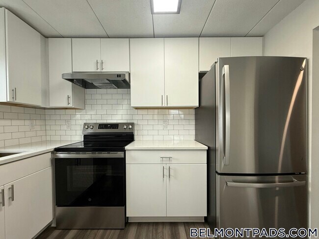 Foto del edificio - 55 Hill Rd