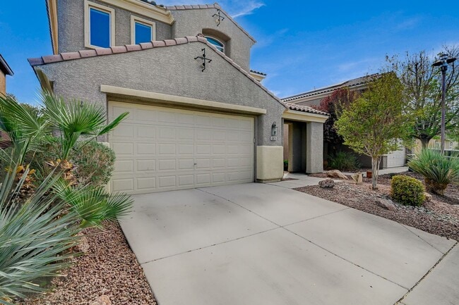 Building Photo - 4 Bedroom Home in Silverstone Ranch