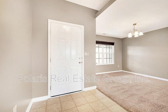 Foto del edificio - 872 Cherry Tree Ln