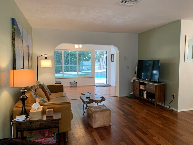 Foto del edificio - 7243 Antigua Pl