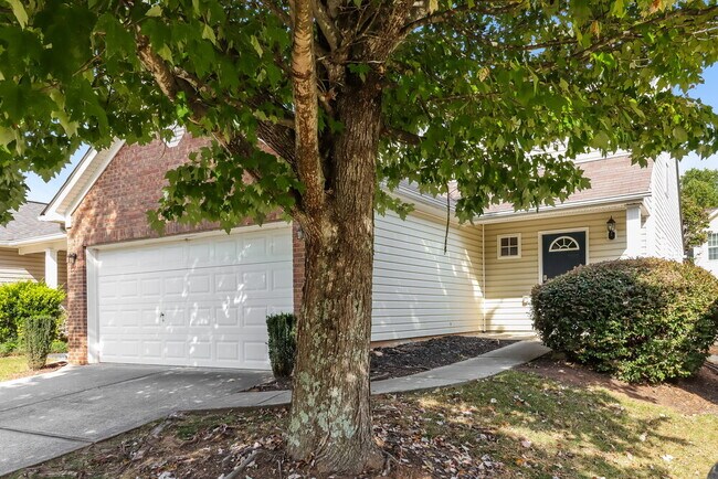 Foto del edificio - 236 Arrowhead Dr