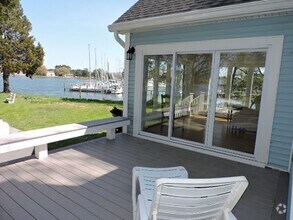 Building Photo - 8106 Terrapin Cove Rd