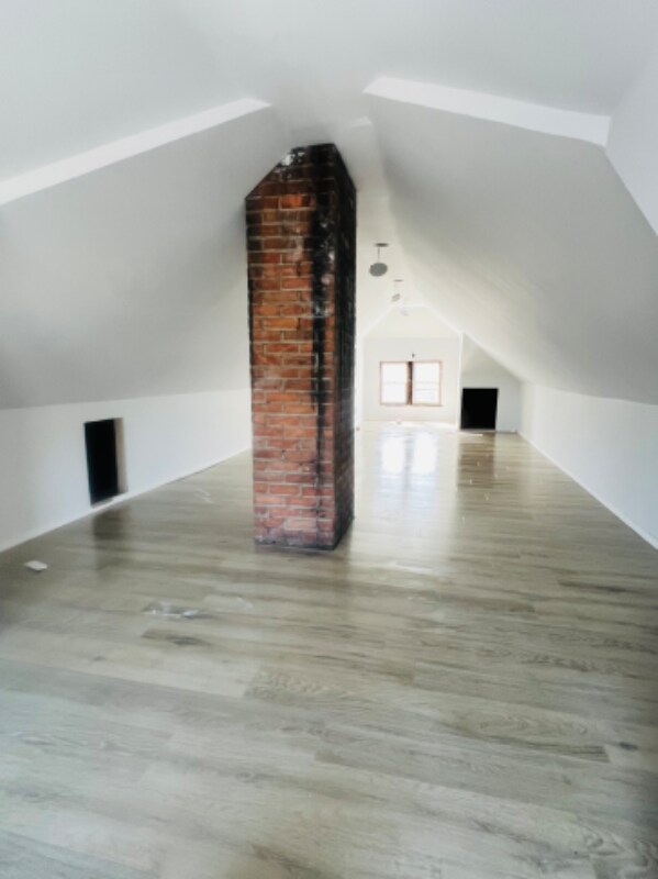 Foto principal - 8310 Bryden St