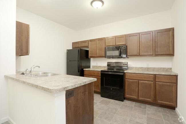 2 Bedroom Downstairs - Kitchen - Parkland Cove Apartments