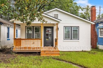 Building Photo - 618 E Waldburg St