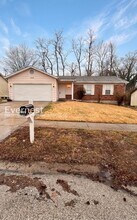 Building Photo - 11635 Hazeloak Dr