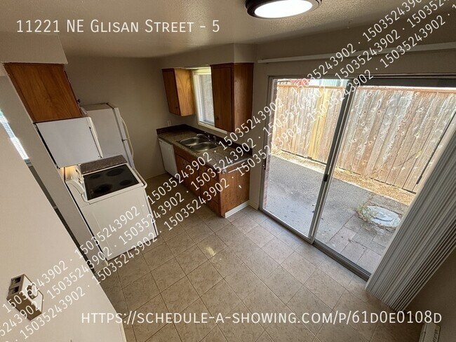 Foto del edificio - 11221 NE Glisan St