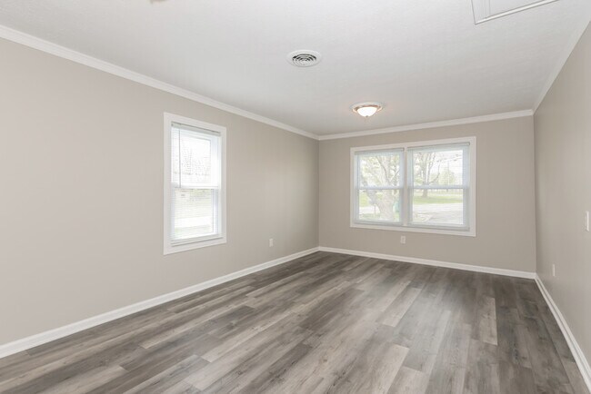 Foto del edificio - 1176 Highview Dr