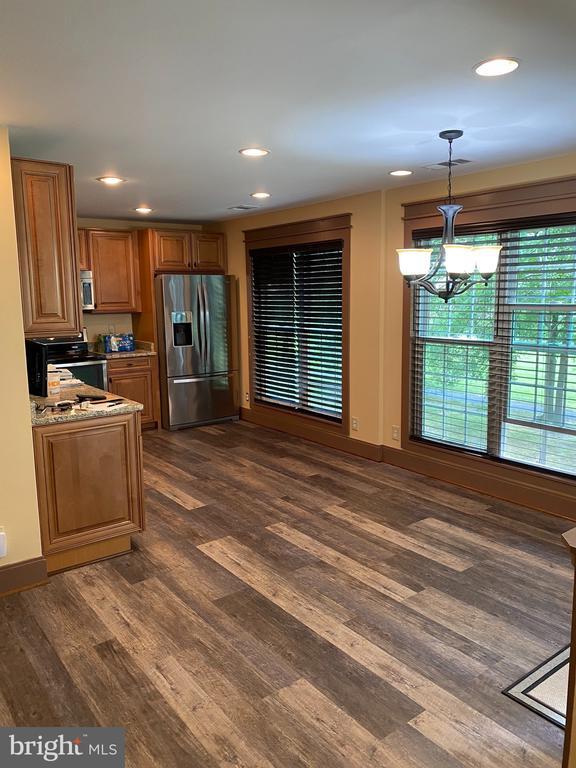 Foto del edificio - 8222 Winstead Pl