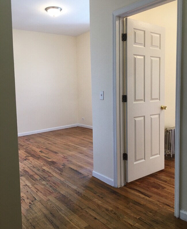 Building Photo - 1253 St Nicholas Ave