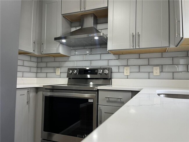 Foto del edificio - 11 Newcomb St