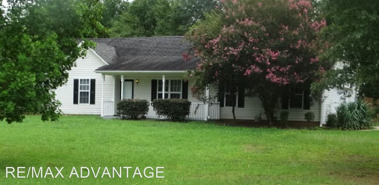 Primary Photo - 3 br, 2 bath House - 5606 HWY. 81 EAST
