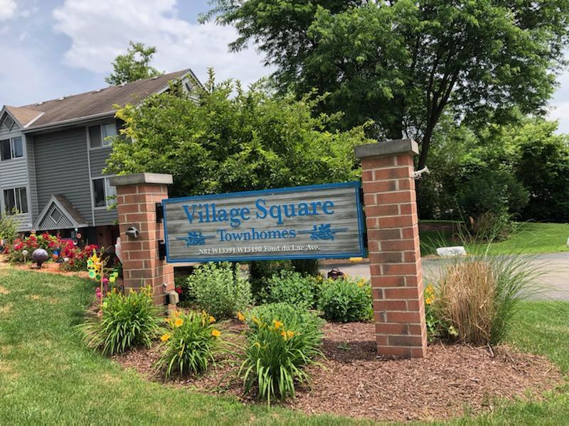 Village Square Townhomes Apartments N82W13490 Fond du Lac Ave