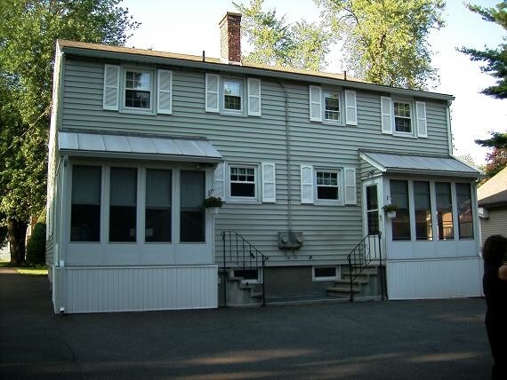 Back of house - 512 1/2 Kenwood Ave
