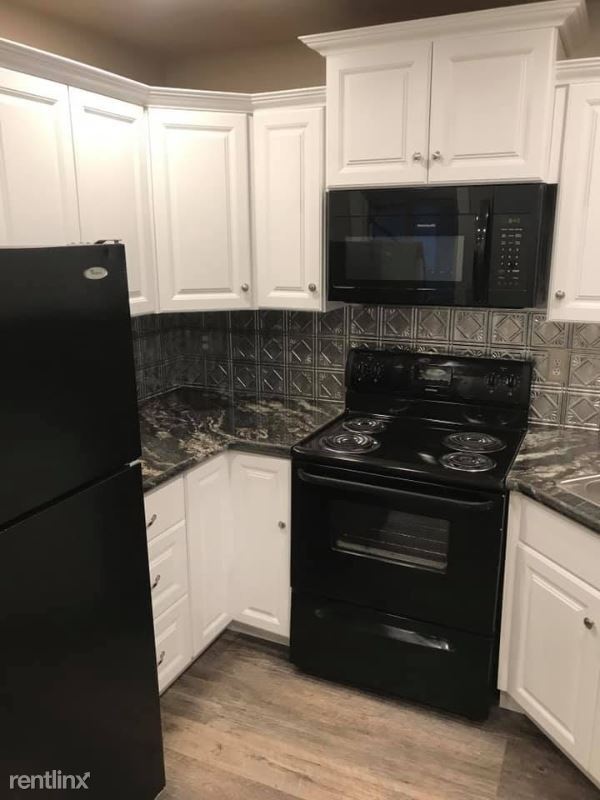 Building Photo - 3 br, 2 bath Apartment - 100 Polston