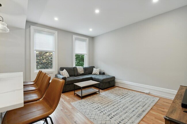Foto del edificio - 161 Nesbit St