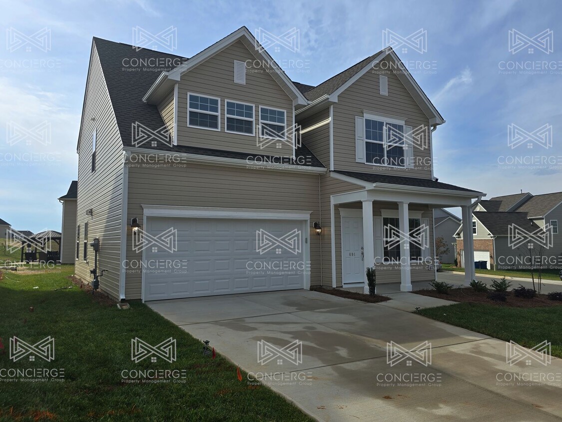 Primary Photo - New Construction On Corner Lot In Whitsett