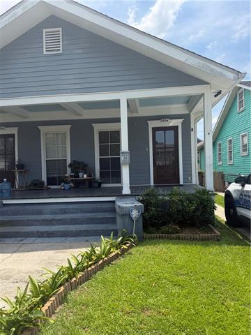 Photo - 804 Pontalba St House